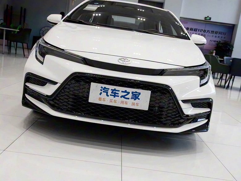 Клон новой Toyota Corolla от самой Toyota: у дилеров в Китае появился новый Toyota Levin L &mdash;&nbsp; опубликованы живые фото машины